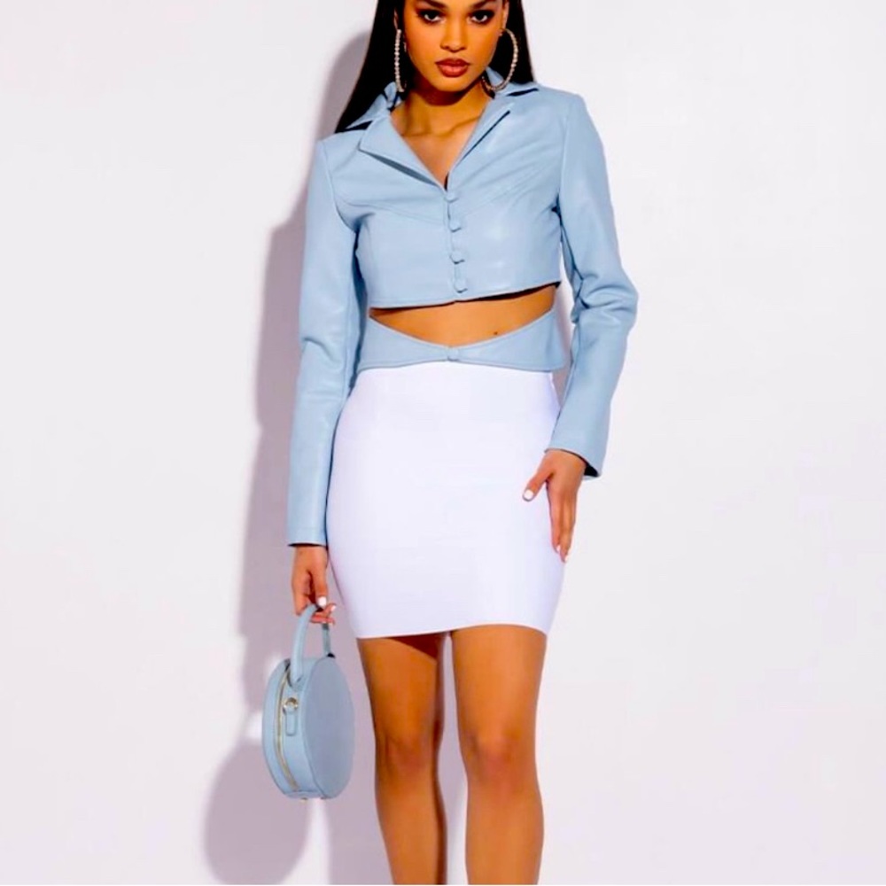 Callie: “ Fits like a M/L”Powder Blue Vegan Leather Blazer NWOT